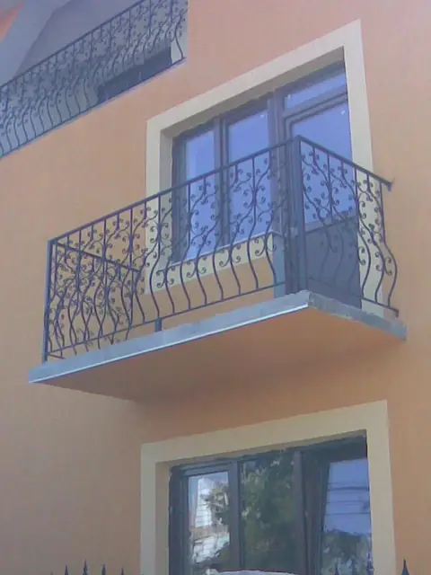Custom metal railing – FEROX Oradea, project 4