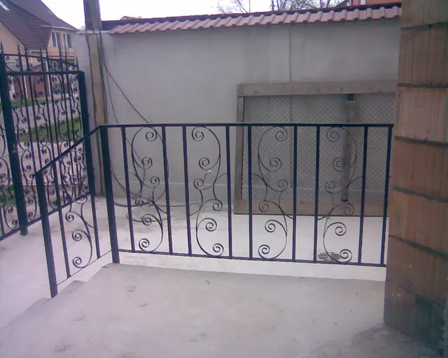 Custom metal railing – FEROX Oradea, project 5